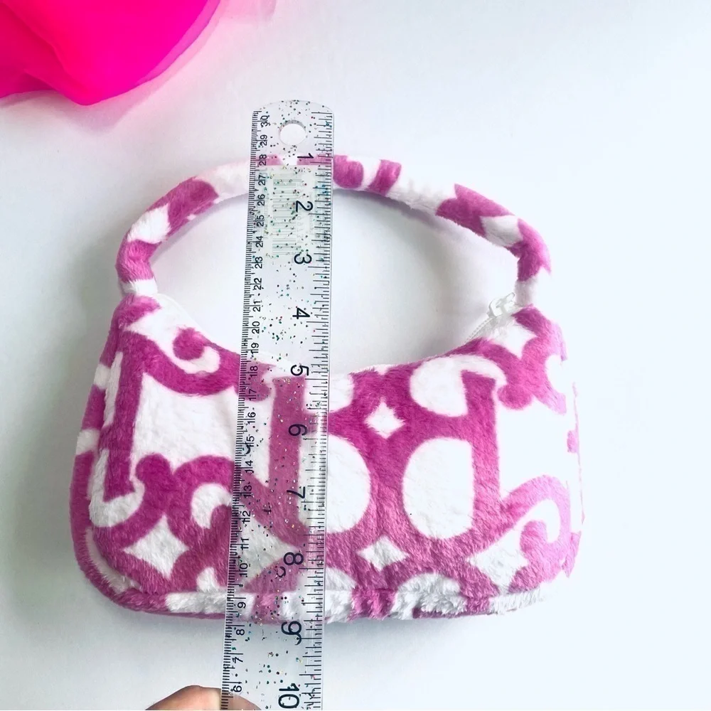 NWOT Barbie Style Girls Bag - Shoulder Purse - Pink Fur Soft